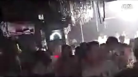 MC路人酒吧现场MTV喊麦视频-MC华观音